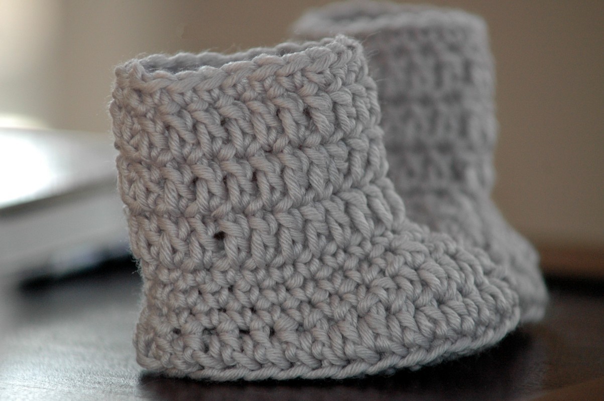 Free Baby Boots Crochet Pattern